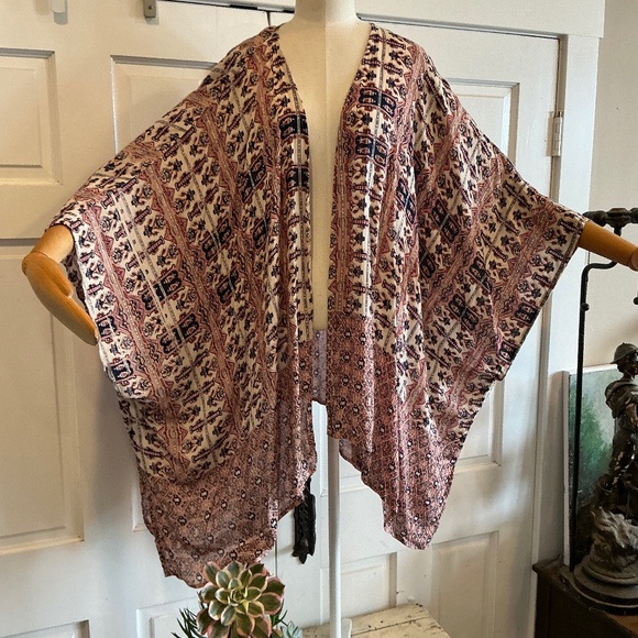 Angie Jackets & Blazers - Angie plus size kimono in lovely colors